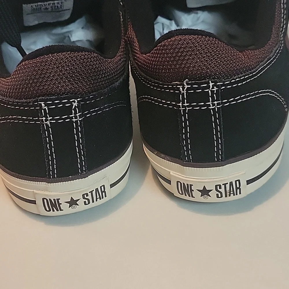 CONVERSE MENS SIZE 10.5 - Picture 3 of 14